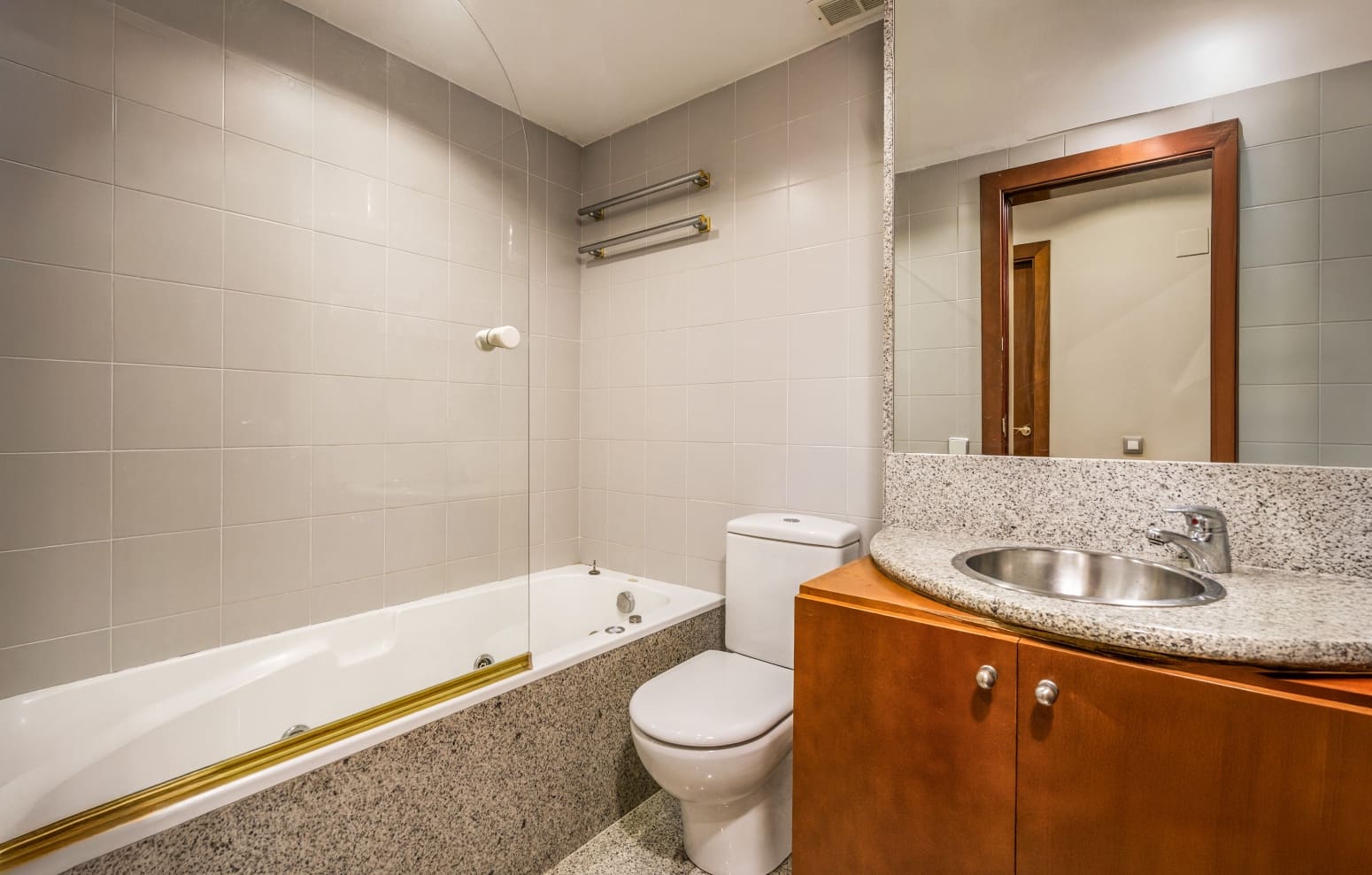 4 Zimmer Wohnung zu verkaufen in Barcelona Stadt mit Garage - 995.000 € (Ref: 10135171)