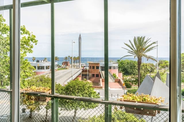 4 Zimmer Wohnung zu verkaufen in La Vila Olímpica del Poblenou, Barcelona Stadt mit Garage - 995.000 € (Ref: 10135171)