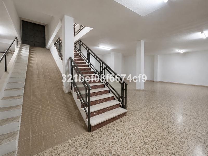 Local Comercial en Estepona en venta - 1.690.000 € (Ref: 10140227)