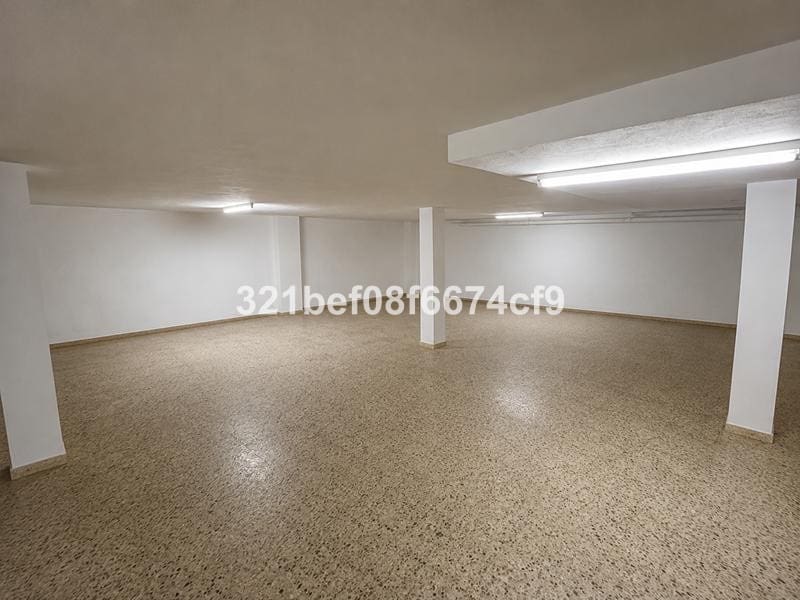 Local Comercial en Estepona en venta - 1.690.000 € (Ref: 10140227)