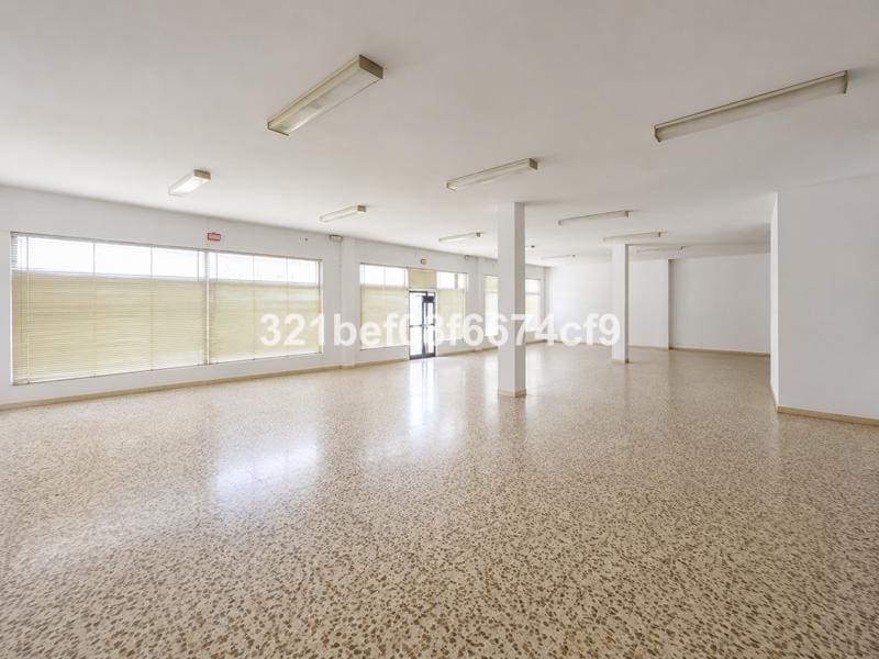 Local Comercial en Estepona en venta - 1.690.000 € (Ref: 10140227)