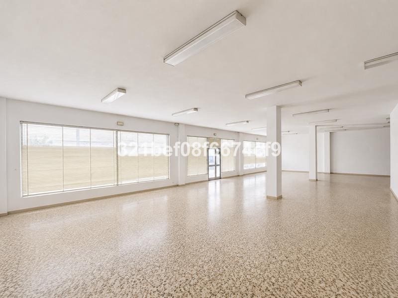 Local Comercial en Estepona en venta - 1.690.000 € (Ref: 10140227)