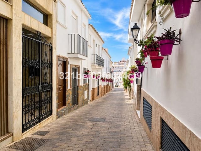 Local Comercial en Centro, Estepona en venta - 1.690.000 € (Ref: 10140227)