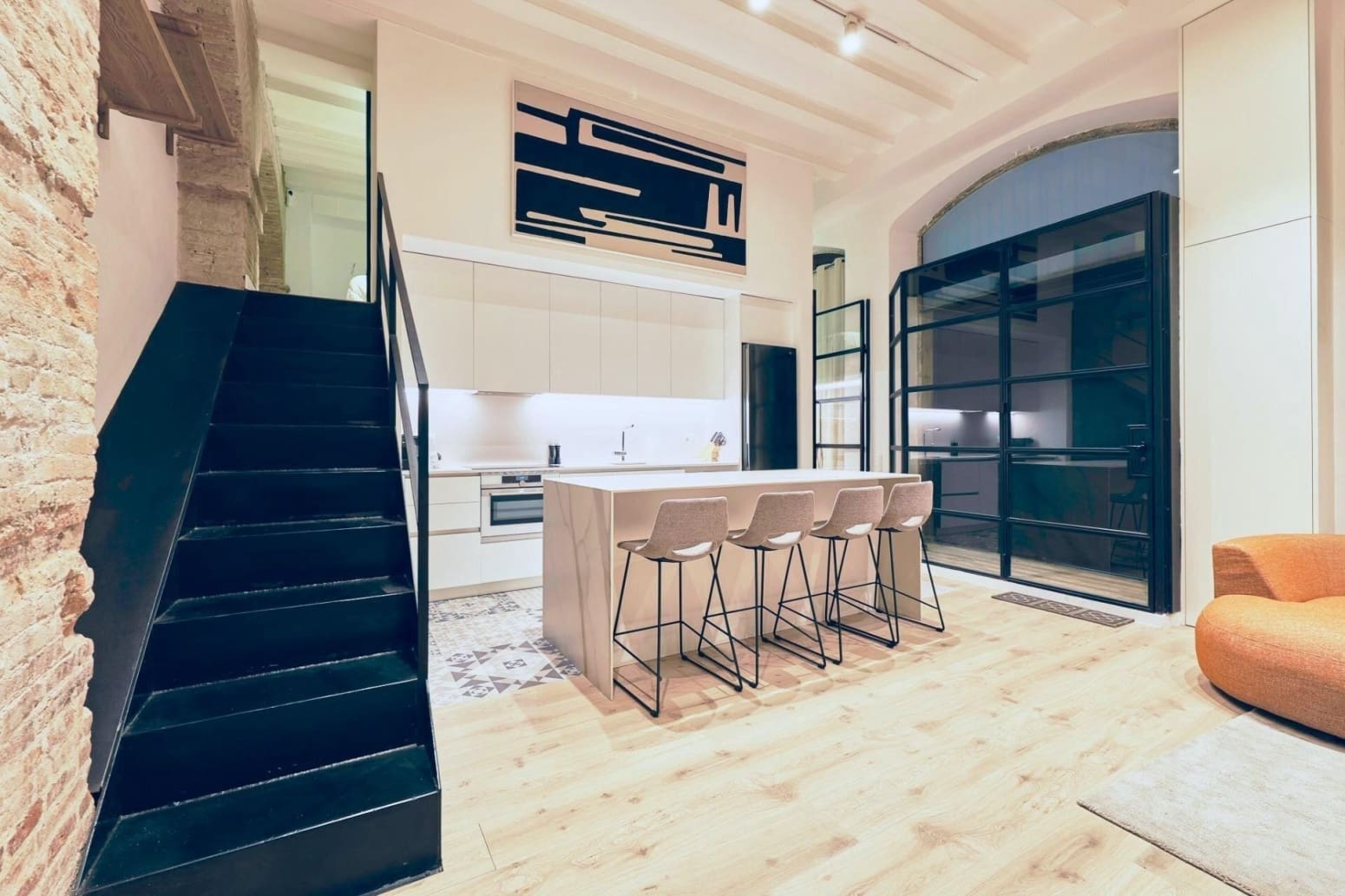 2 slaapkamer Flat te koop in Barcelona stad - € 330.000 (Ref: 10141375)