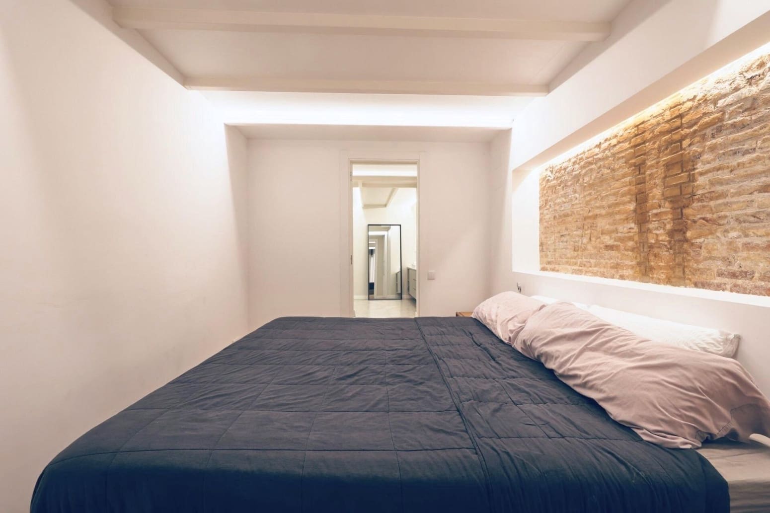 2 slaapkamer Flat te koop in Barcelona stad - € 330.000 (Ref: 10141375)
