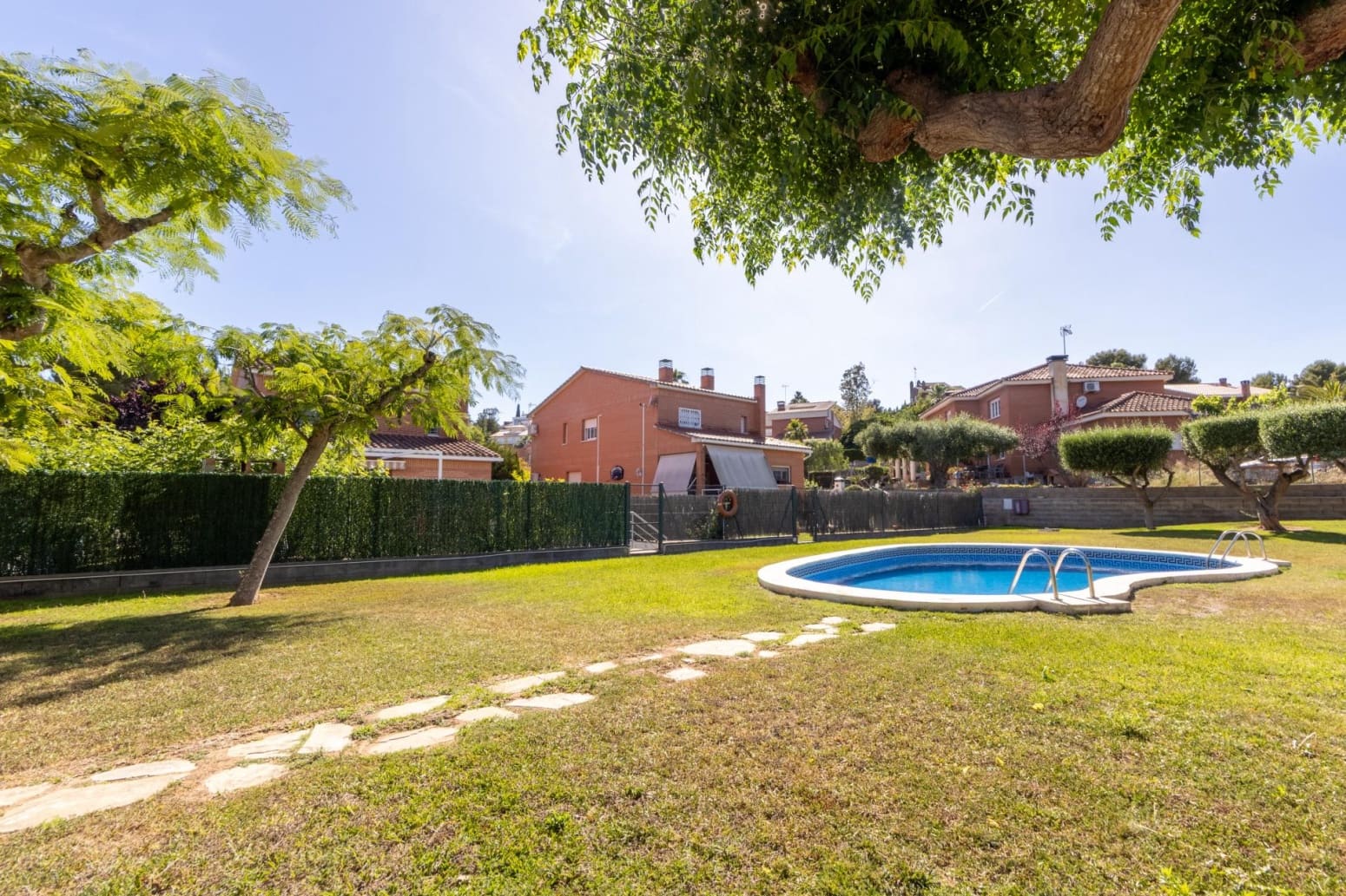 4 soverom Villa til salgs i Tarragona by med svømmebasseng garasje - € 569 000 (Ref: 10145235)
