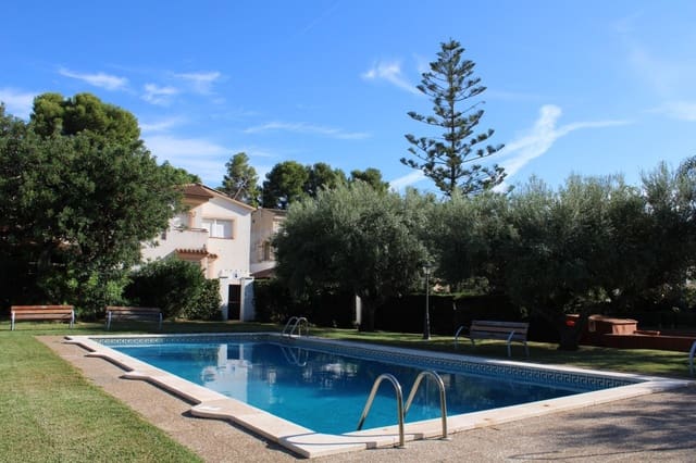 3 soveværelse Villa til salg i Salou med swimmingpool garage - € 378.000 (Ref: 10160653)