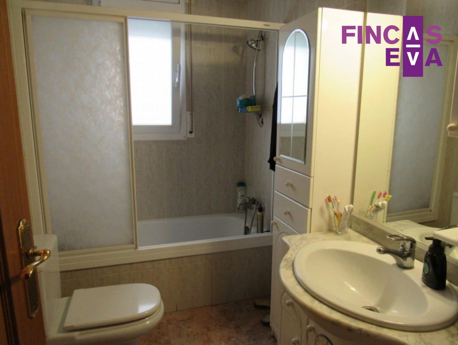 5 soveværelse Villa til salg i El Vendrell - € 450.000 (Ref: 7494827)