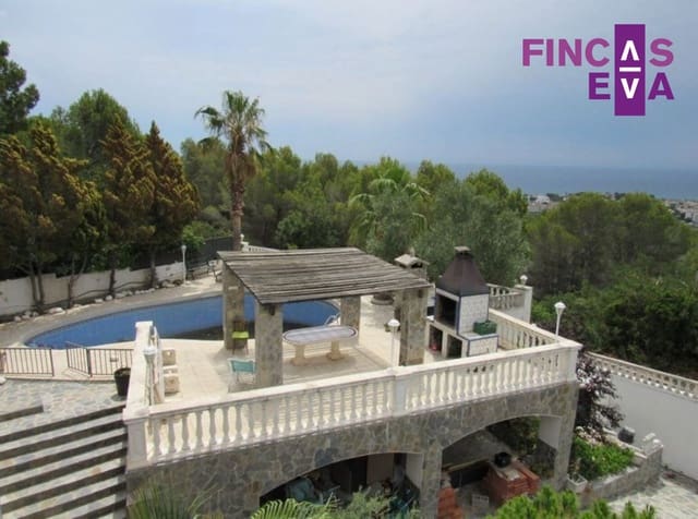 5 slaapkamer Villa te koop in El Vendrell - € 450.000 (Ref: 7494827)