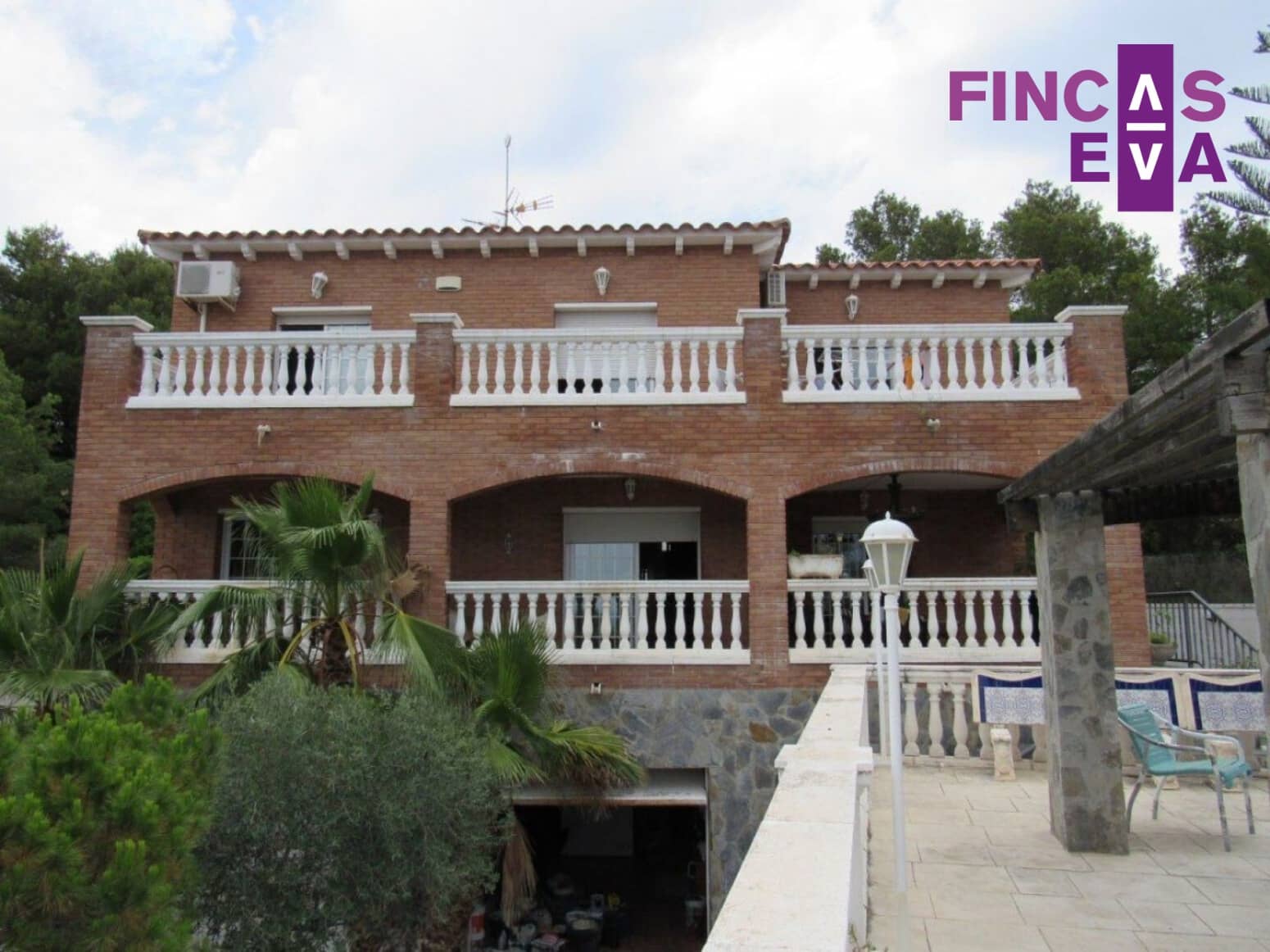 5 soveværelse Villa til salg i El Vendrell - € 450.000 (Ref: 7494827)