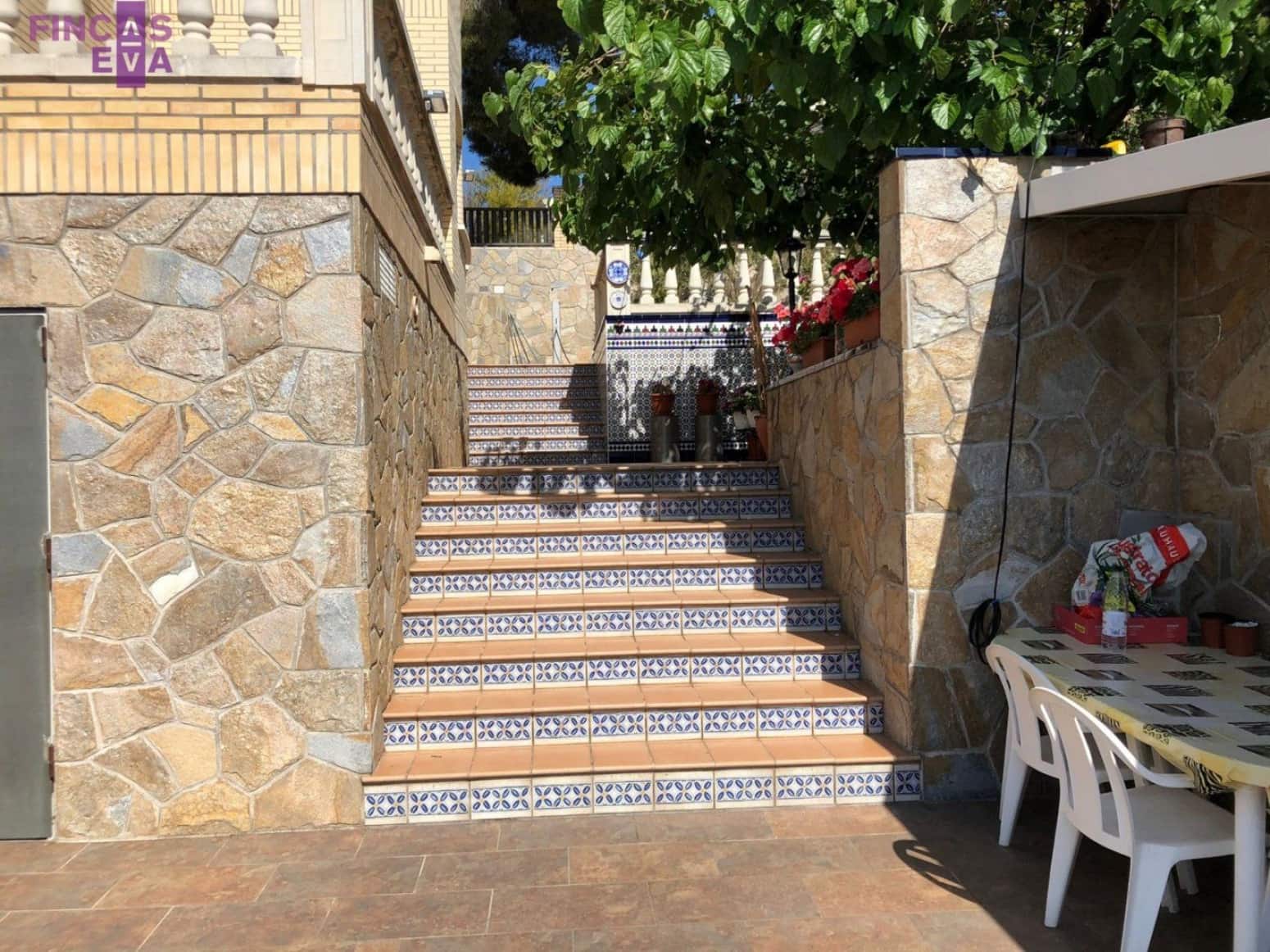 5 soveværelse Villa til salg i Tarragona by - € 850.000 (Ref: 7494829)