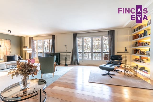 6 bedroom Flat for sale in Les Tres Torres, Barcelona city with garage - € 2,950,000 (Ref: 8036272)