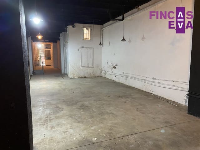 Kommersiell till salu i El Barri Gòtic, Barcelona stad - 229 000 € (Ref: 8053559)