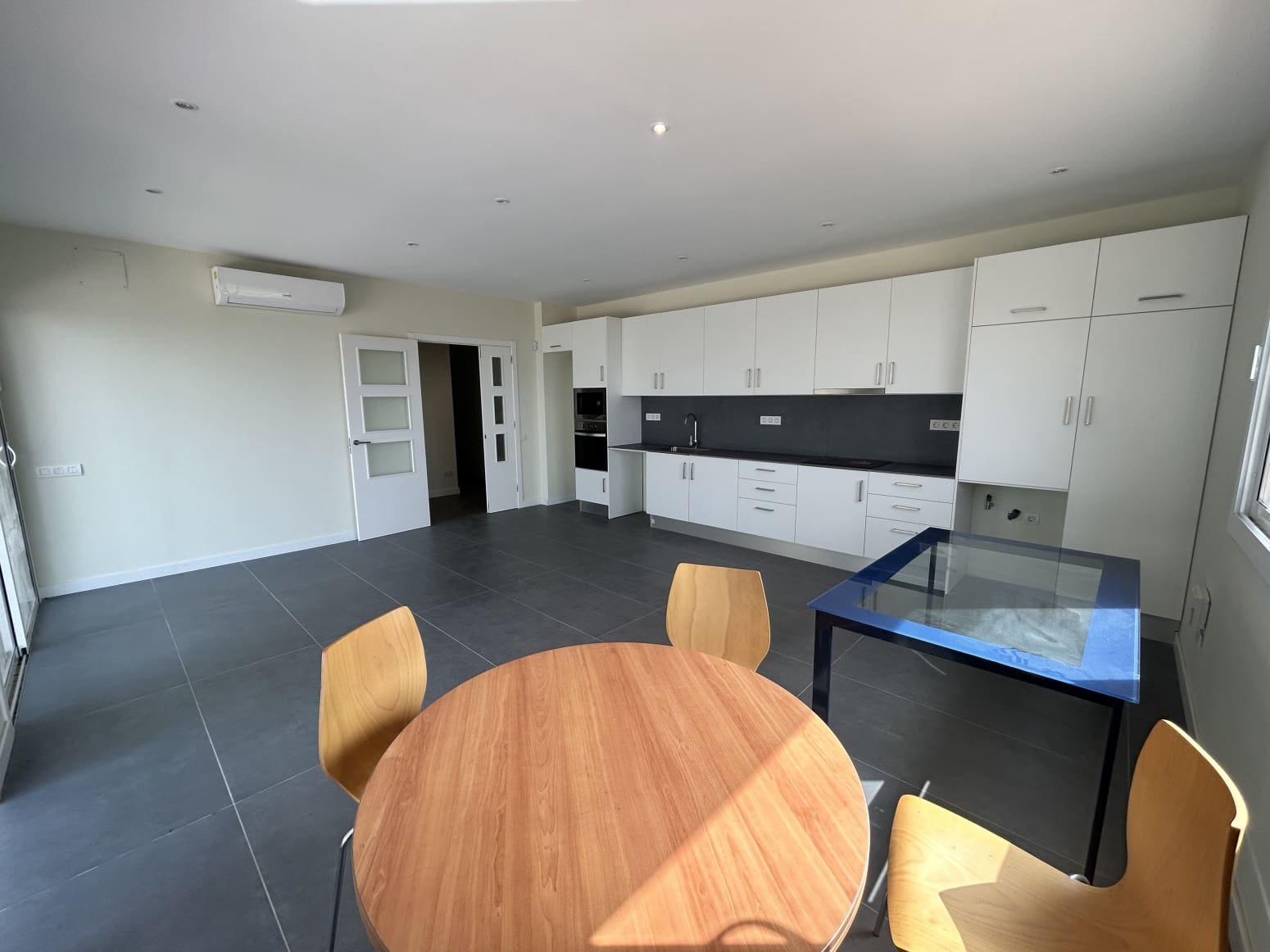 3 soveværelse Villa til salg i Barcelona by med garage - € 910.000 (Ref: 8053566)