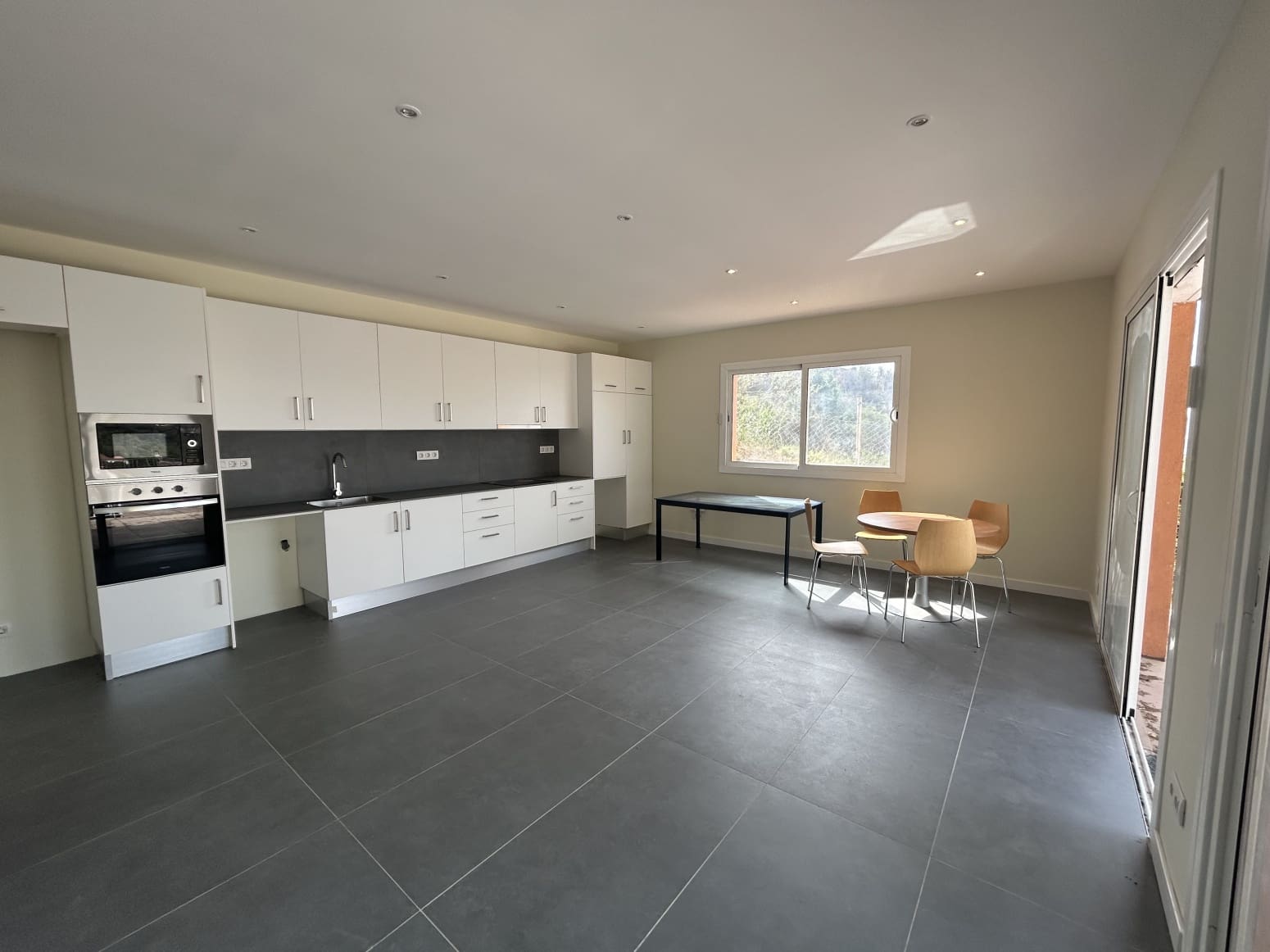 3 soveværelse Villa til salg i Barcelona by med garage - € 910.000 (Ref: 8053566)