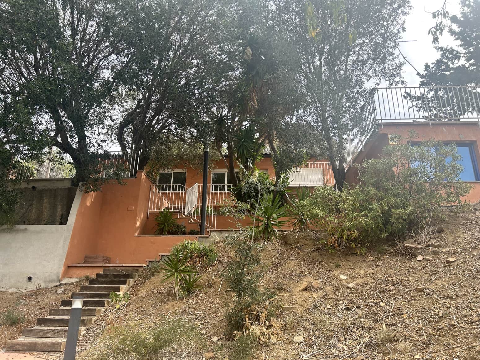 3 soveværelse Villa til salg i Barcelona by med garage - € 910.000 (Ref: 8053566)