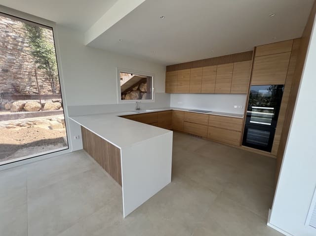 4 soverom Villa til salgs i Begur med garasje - € 2 675 000 (Ref: 8350129)