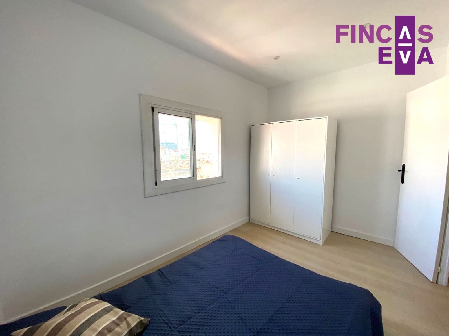 2 bedroom Flat for sale in Barcelona city - € 272,000 (Ref: 8416589)