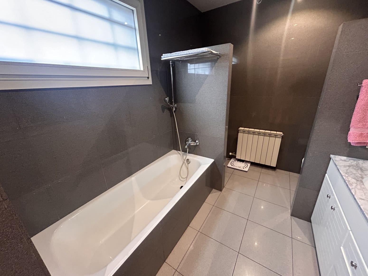 4 soveværelse Villa til salg i Almoster med swimmingpool garage - € 798.000 (Ref: 8418401)