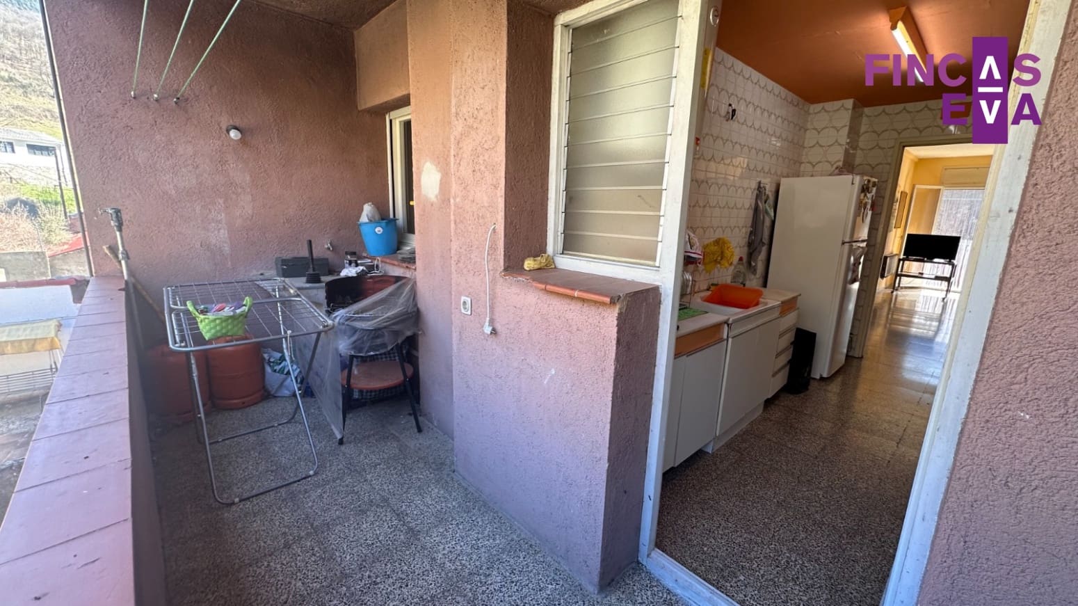 4 soveværelse Lejlighed til salg i Ribes de Freser med garage - € 139.000 (Ref: 8425539)