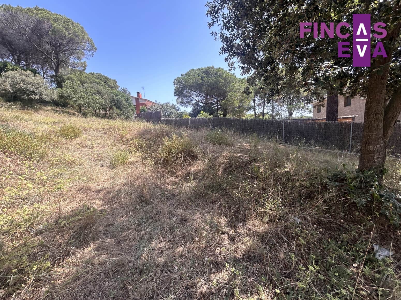 Działka budowlana na sprzedaż w Vallromanes - 310 000 € (Ref: 8436391)