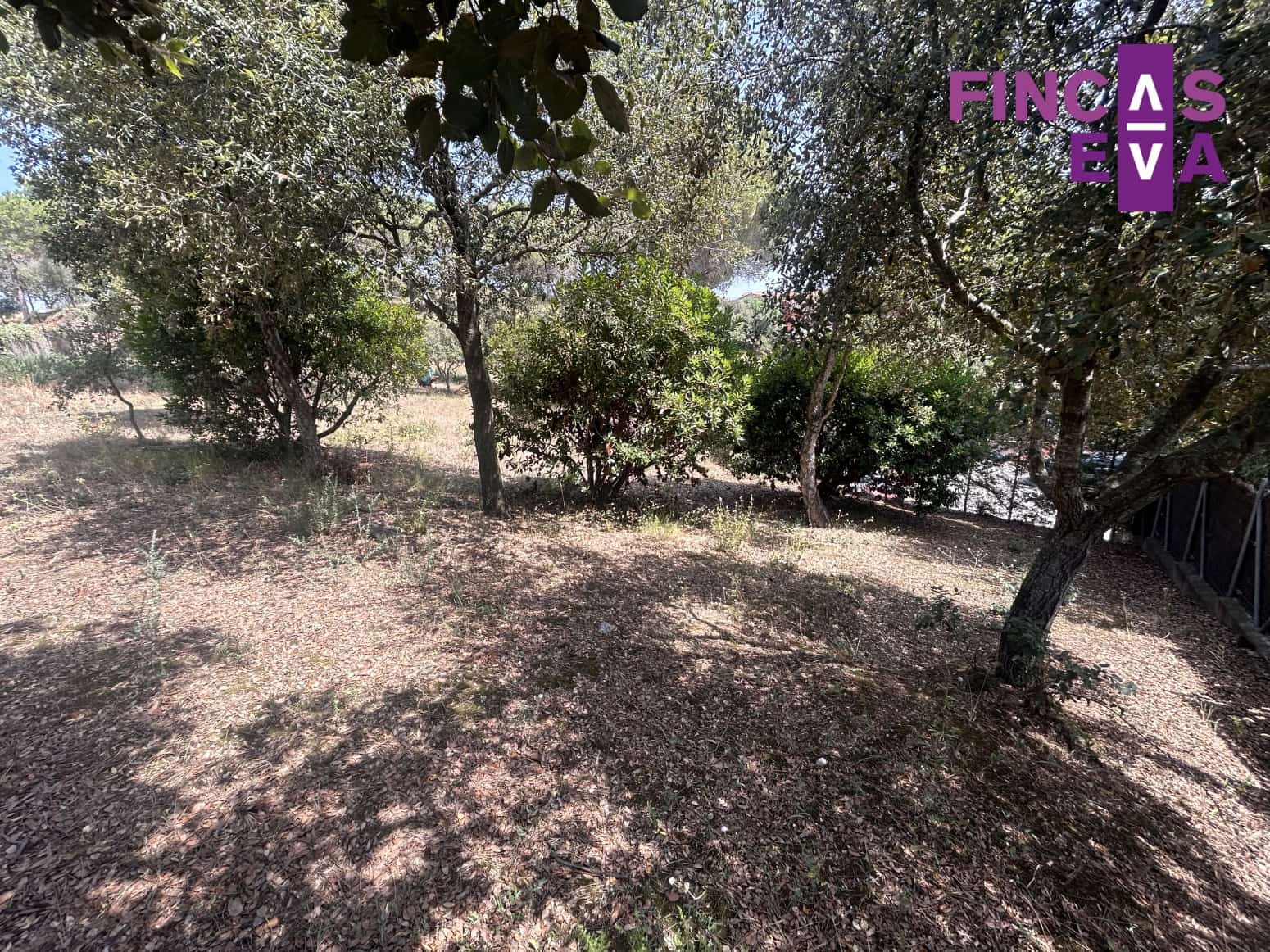 Działka budowlana na sprzedaż w Vallromanes - 310 000 € (Ref: 8436391)