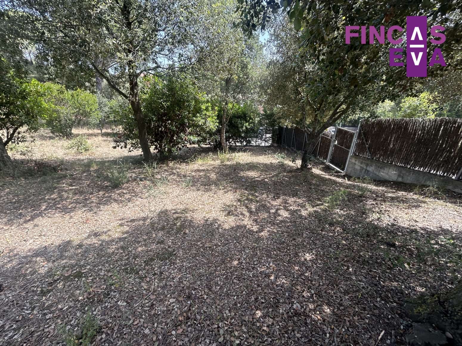 Działka budowlana na sprzedaż w Vallromanes - 310 000 € (Ref: 8436391)