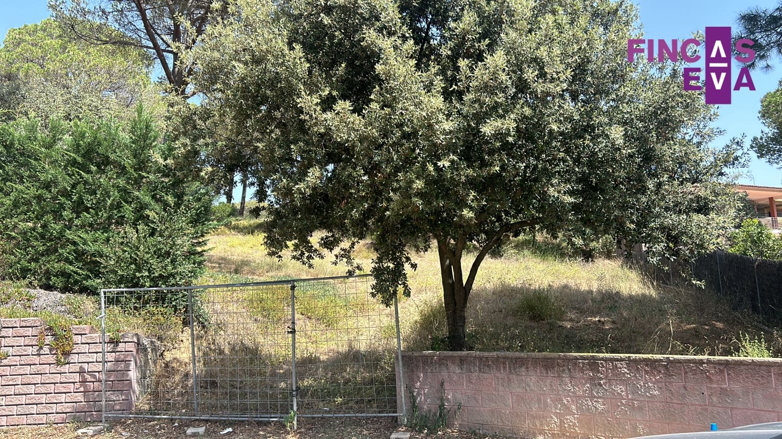 Działka budowlana na sprzedaż w Vallromanes - 310 000 € (Ref: 8436391)