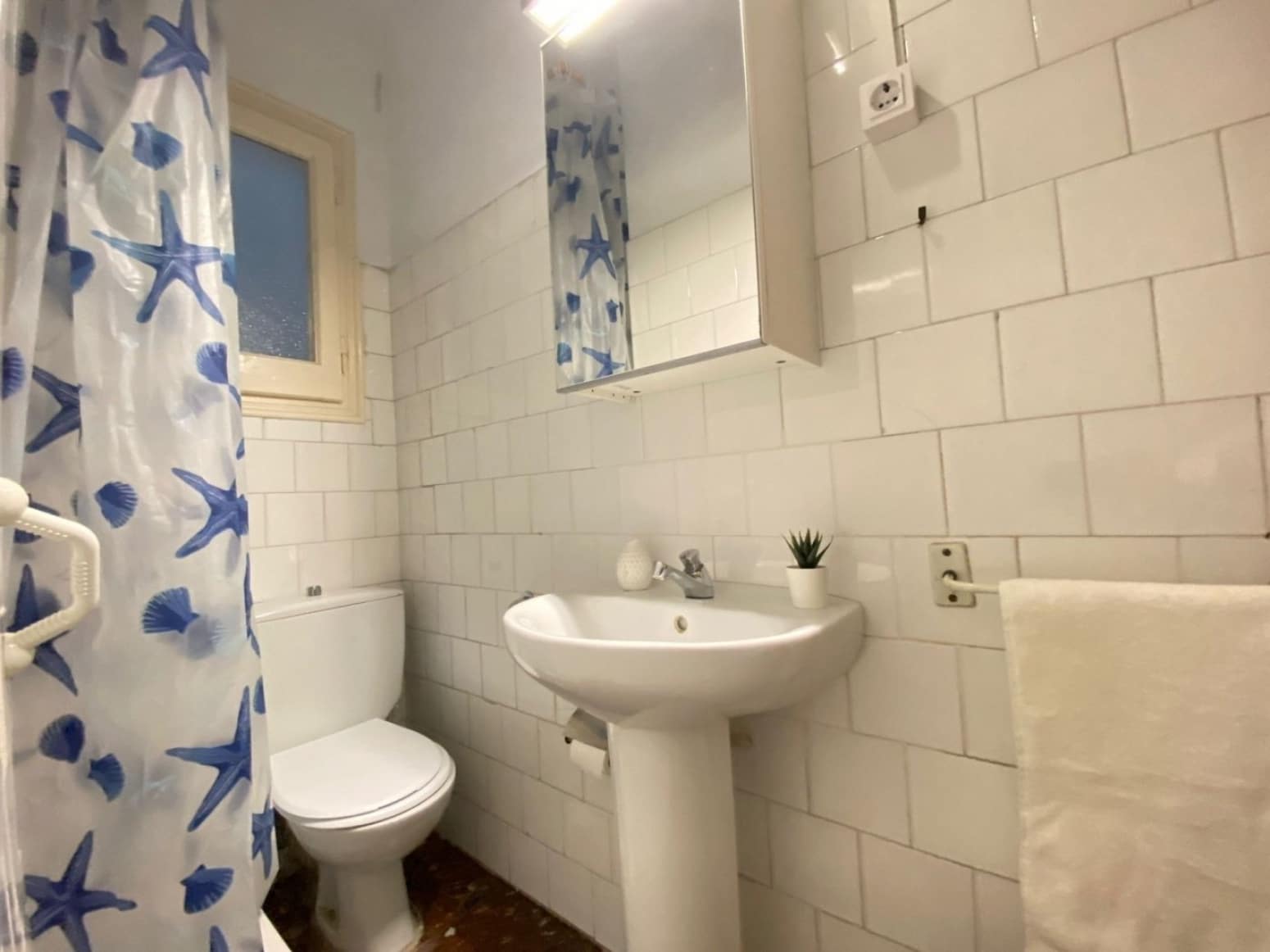 5 soveværelse Lejlighed til salg i Barcelona by - € 550.000 (Ref: 8560897)