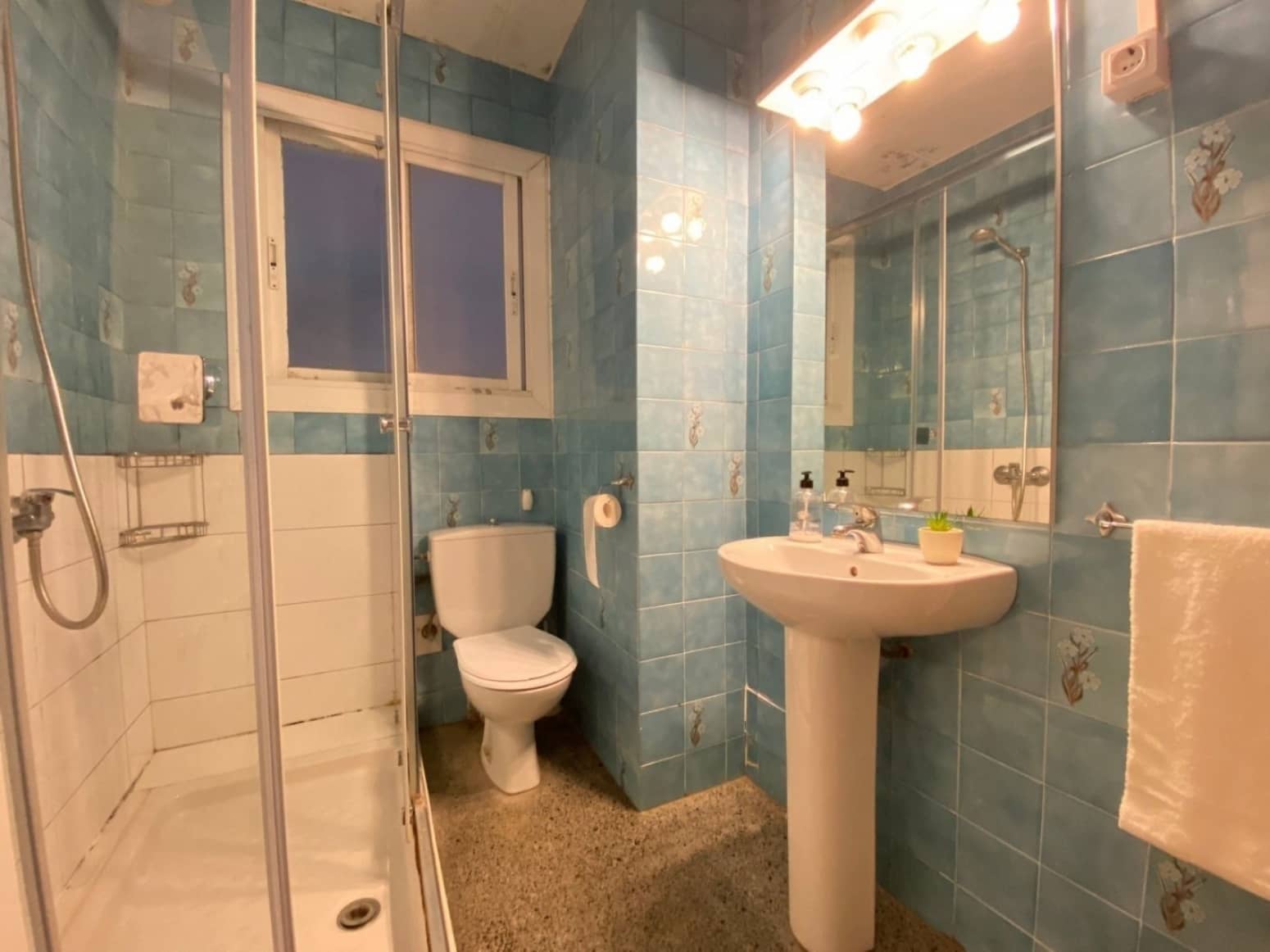 5 soveværelse Lejlighed til salg i Barcelona by - € 550.000 (Ref: 8560897)