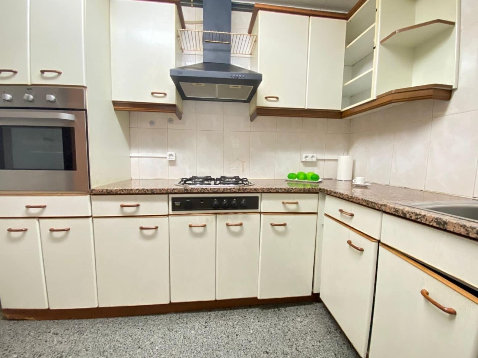 5 soveværelse Lejlighed til salg i Barcelona by - € 550.000 (Ref: 8560897)