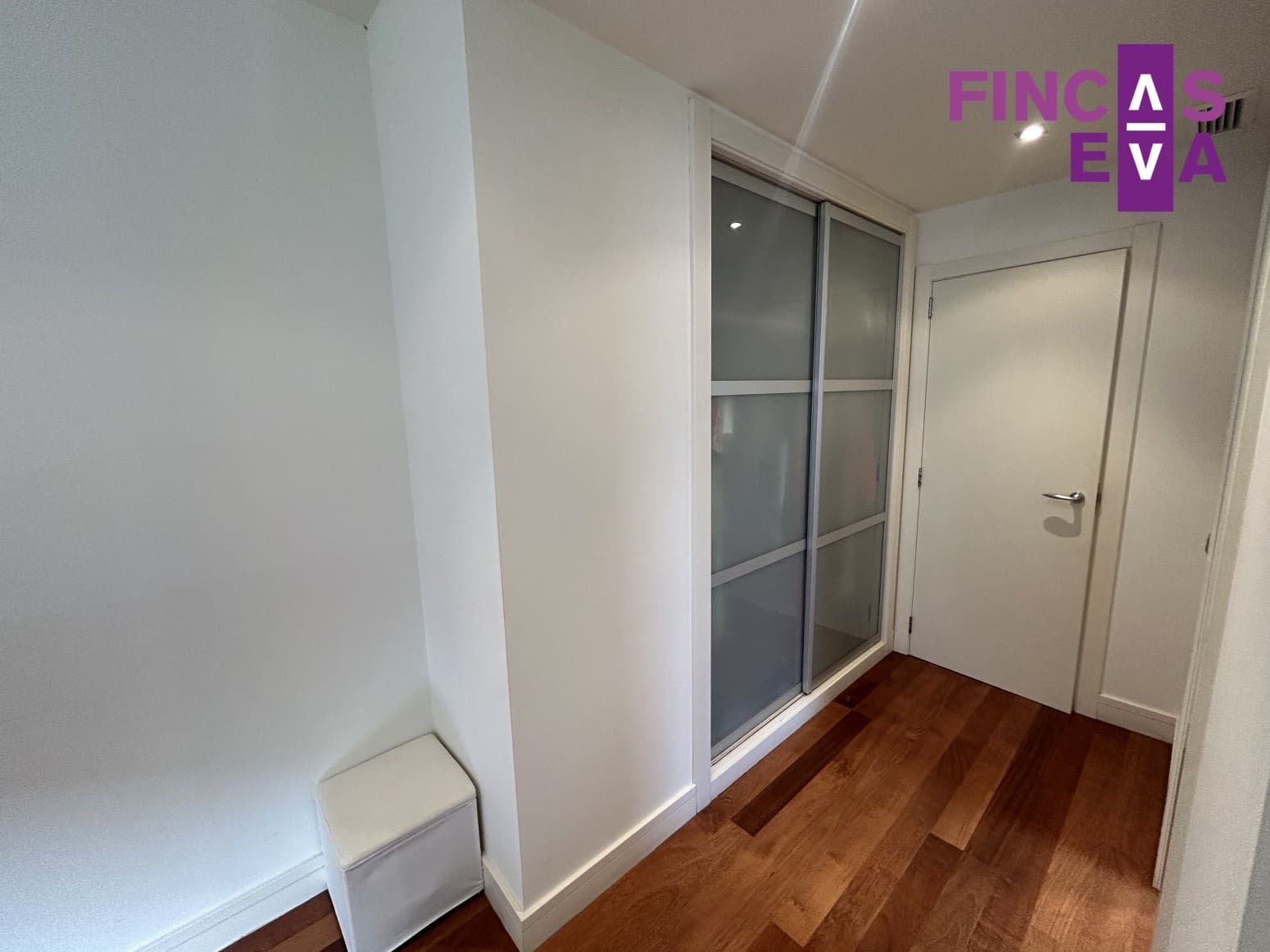 2 soveværelse Lejlighed til salg i Barcelona by med swimmingpool - € 1.140.000 (Ref: 8572674)