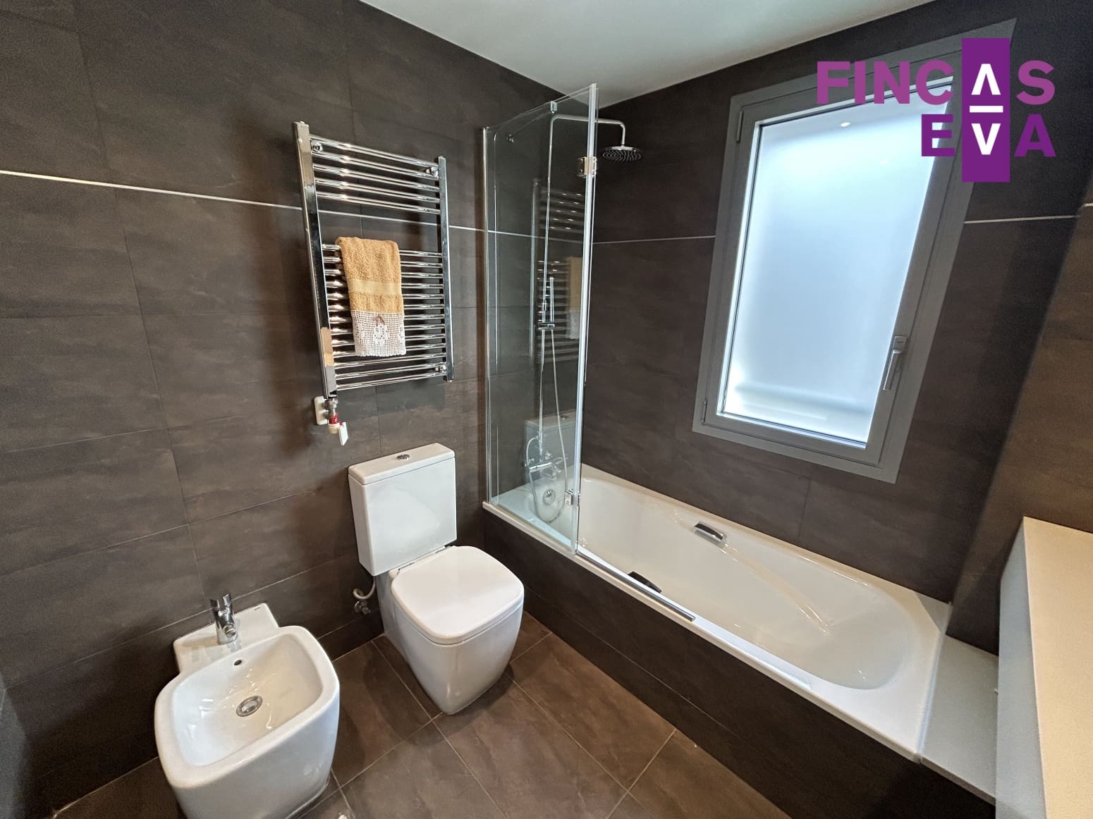 2 soveværelse Lejlighed til salg i Barcelona by med swimmingpool - € 1.140.000 (Ref: 8572674)