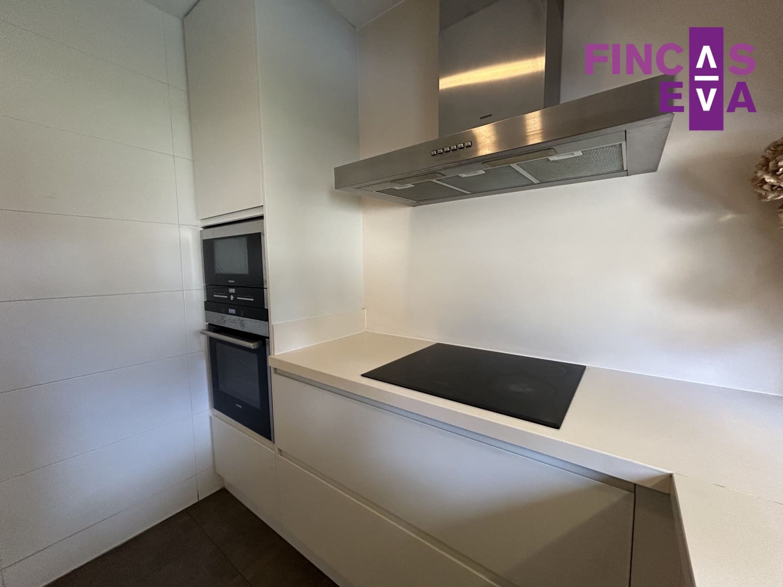 2 soveværelse Lejlighed til salg i Barcelona by med swimmingpool - € 1.140.000 (Ref: 8572674)