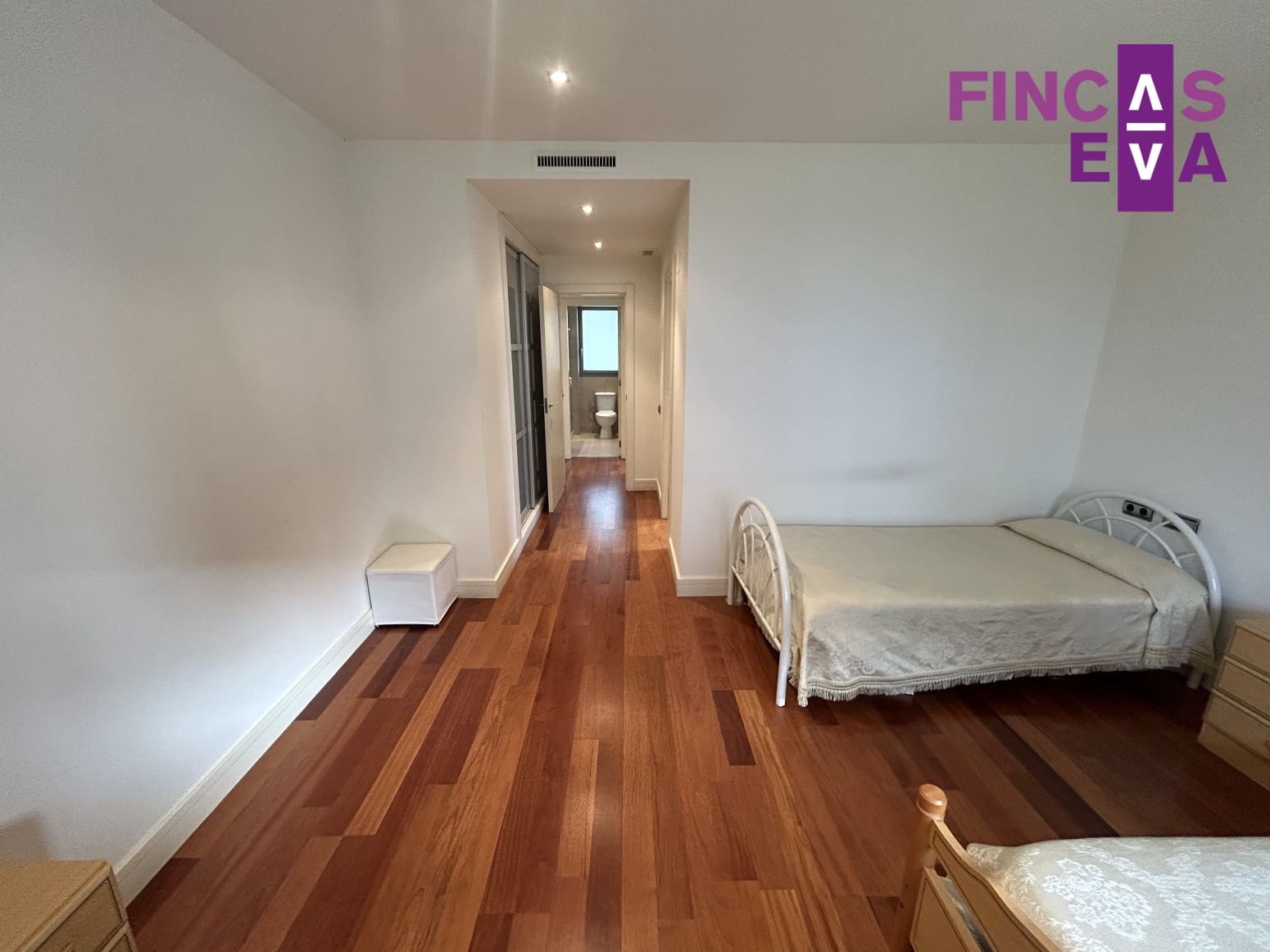 2 soveværelse Lejlighed til salg i Barcelona by med swimmingpool - € 1.140.000 (Ref: 8572674)