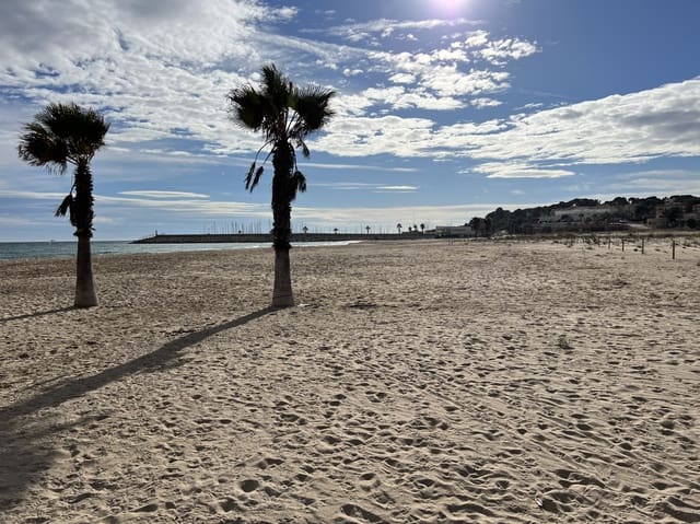 4 soverom Villa til salgs i Torredembarra med svømmebasseng garasje - € 1 595 000 (Ref: 8581133)