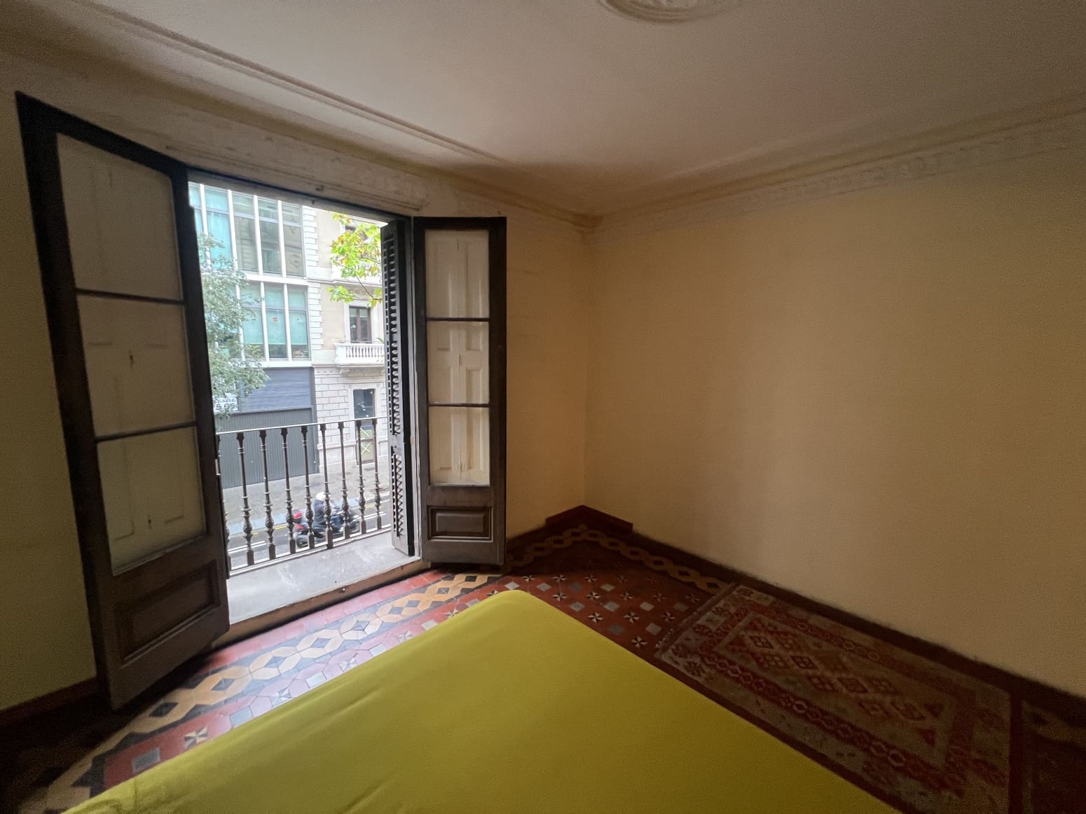 3 soverom Leilighet til salgs i Barcelona by - € 690 000 (Ref: 8596593)