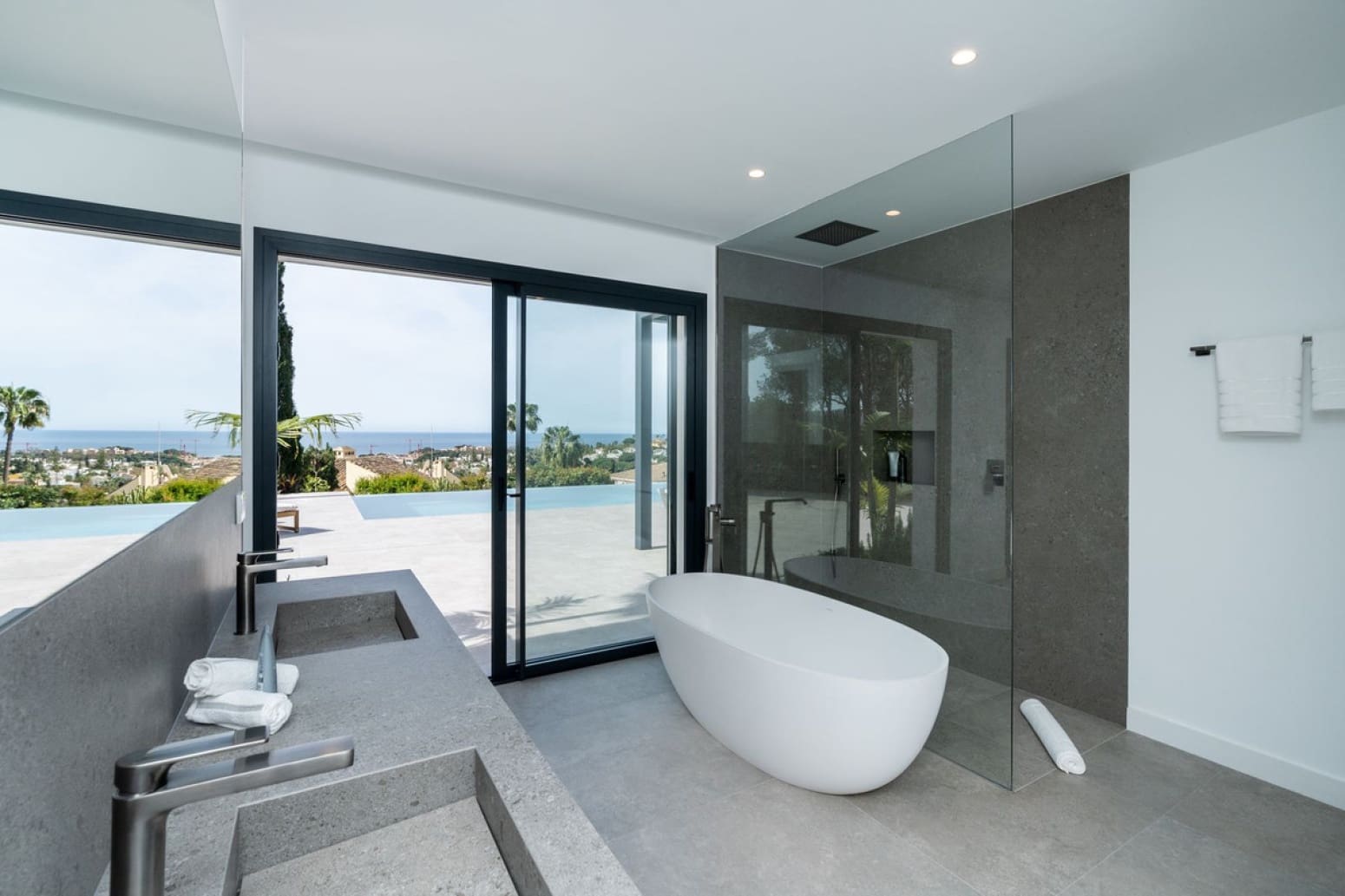 4 quarto Moradia para venda em Elviria - 2 795 000 € (Ref: 8677111)