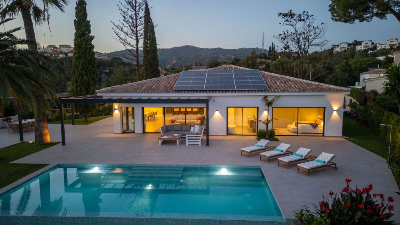 4 quarto Moradia para venda em Elviria - 2 795 000 € (Ref: 8677111)