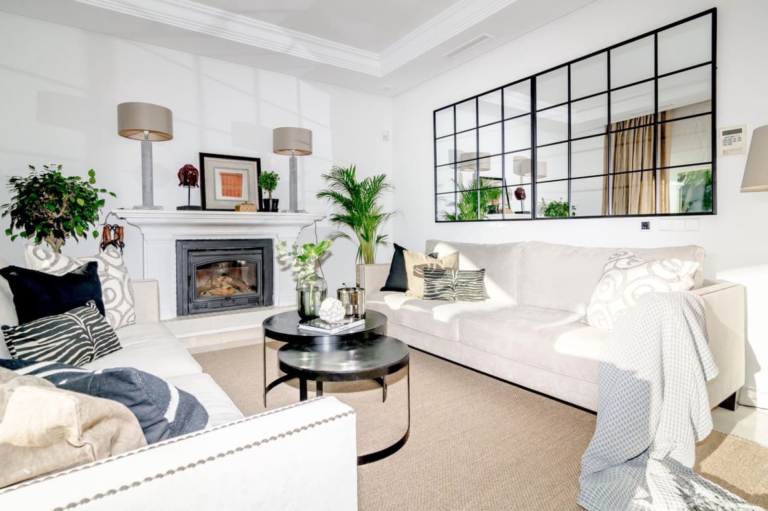 4 soverom Villa til salgs i Marbella med svømmebasseng garasje - € 2 295 000 (Ref: 8677112)