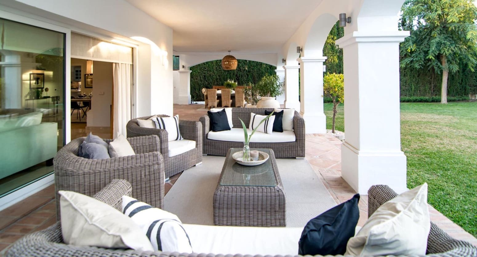 4 soverom Villa til salgs i Marbella med svømmebasseng garasje - € 2 295 000 (Ref: 8677112)