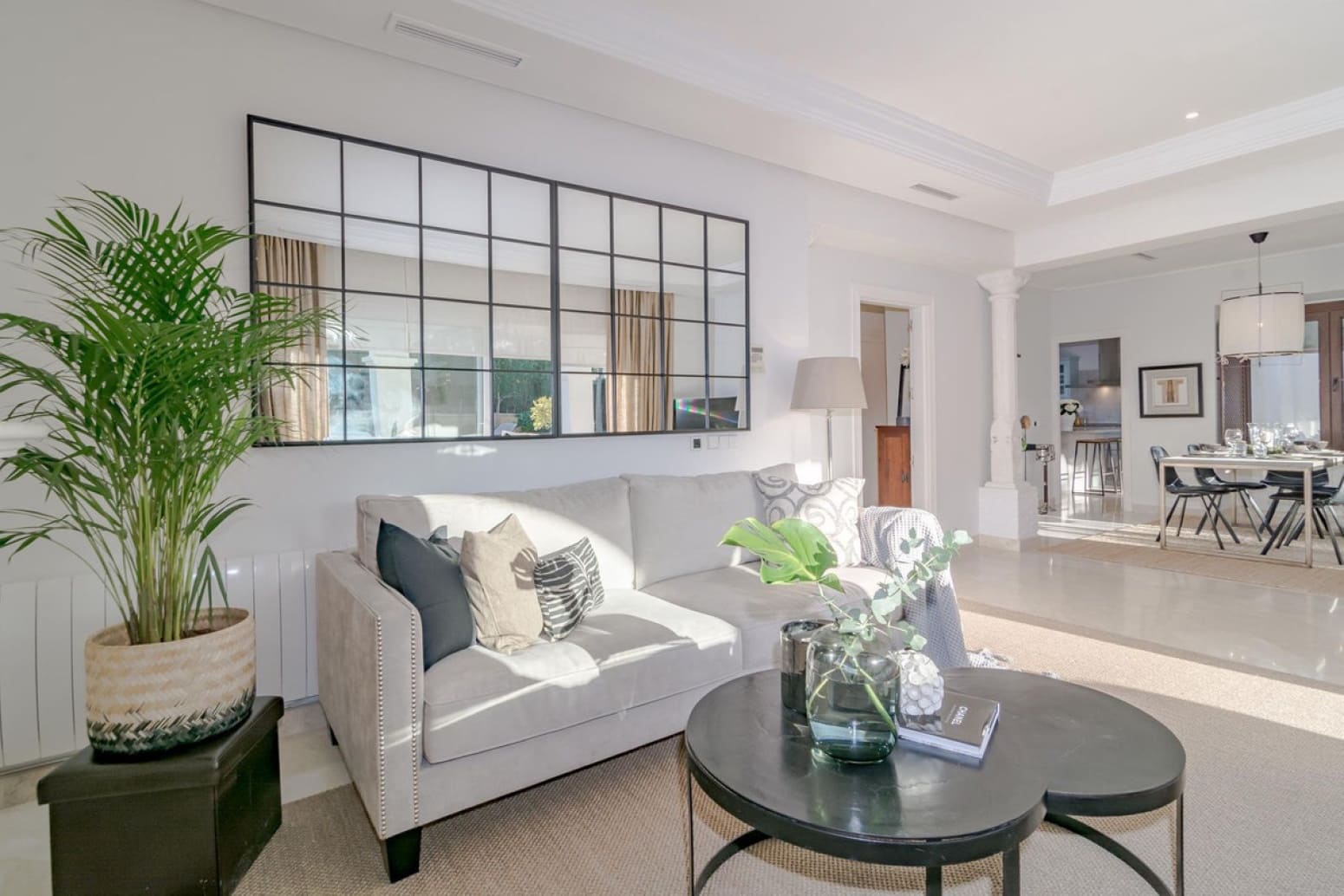 4 soverom Villa til salgs i Marbella med svømmebasseng garasje - € 2 295 000 (Ref: 8677112)