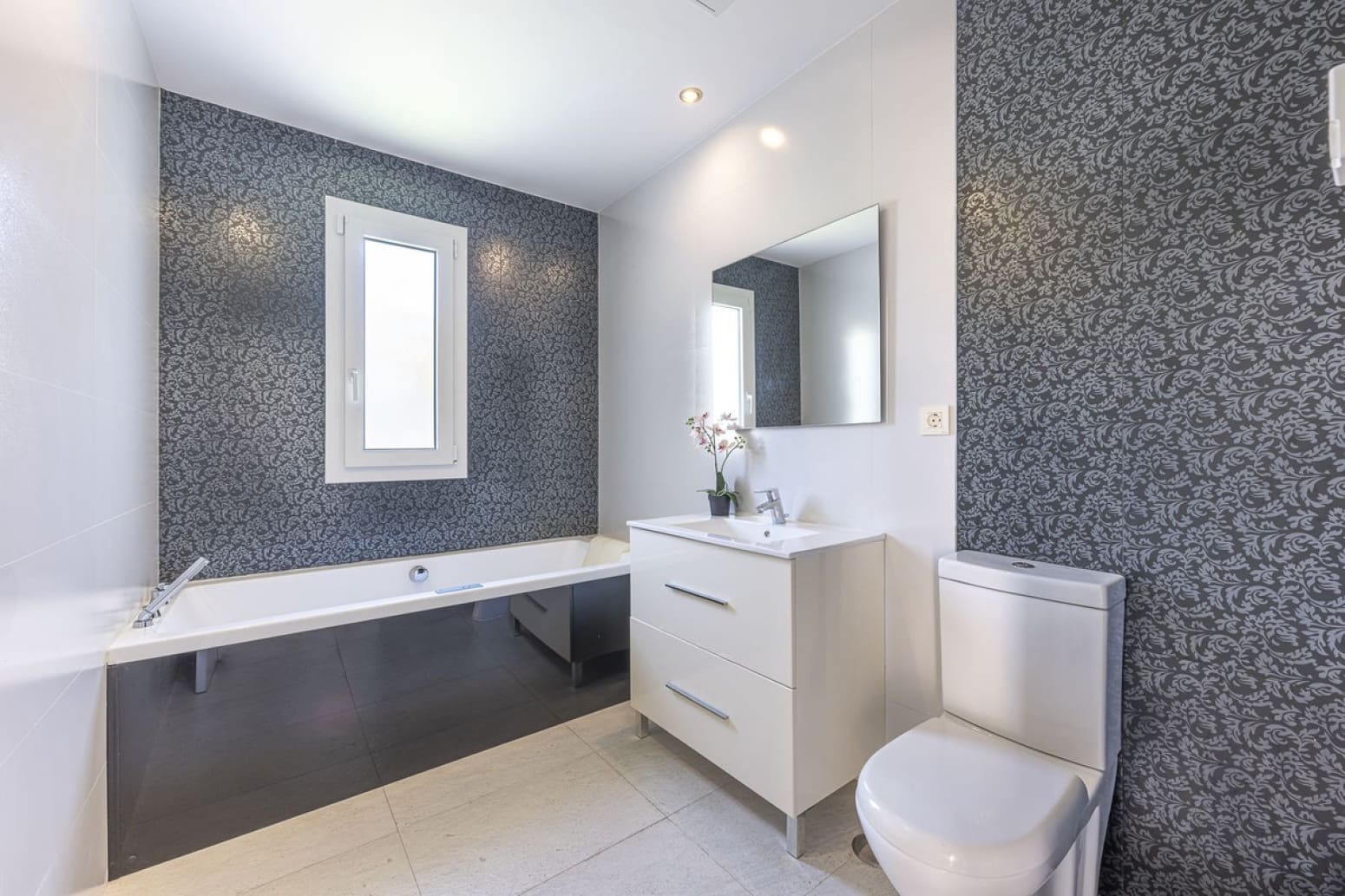 5 soveværelse Villa til salg i Marbella med swimmingpool garage - € 2.950.000 (Ref: 8681611)