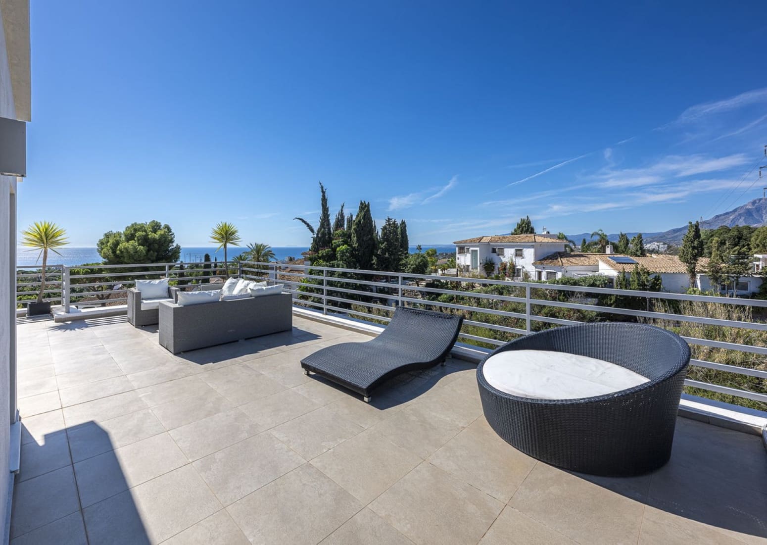 5 soveværelse Villa til salg i Marbella med swimmingpool garage - € 2.950.000 (Ref: 8681611)