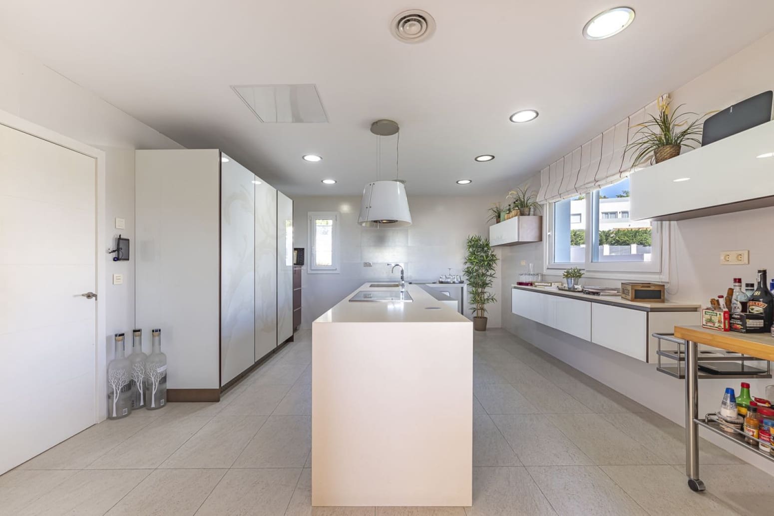 5 soveværelse Villa til salg i Marbella med swimmingpool garage - € 2.950.000 (Ref: 8681611)