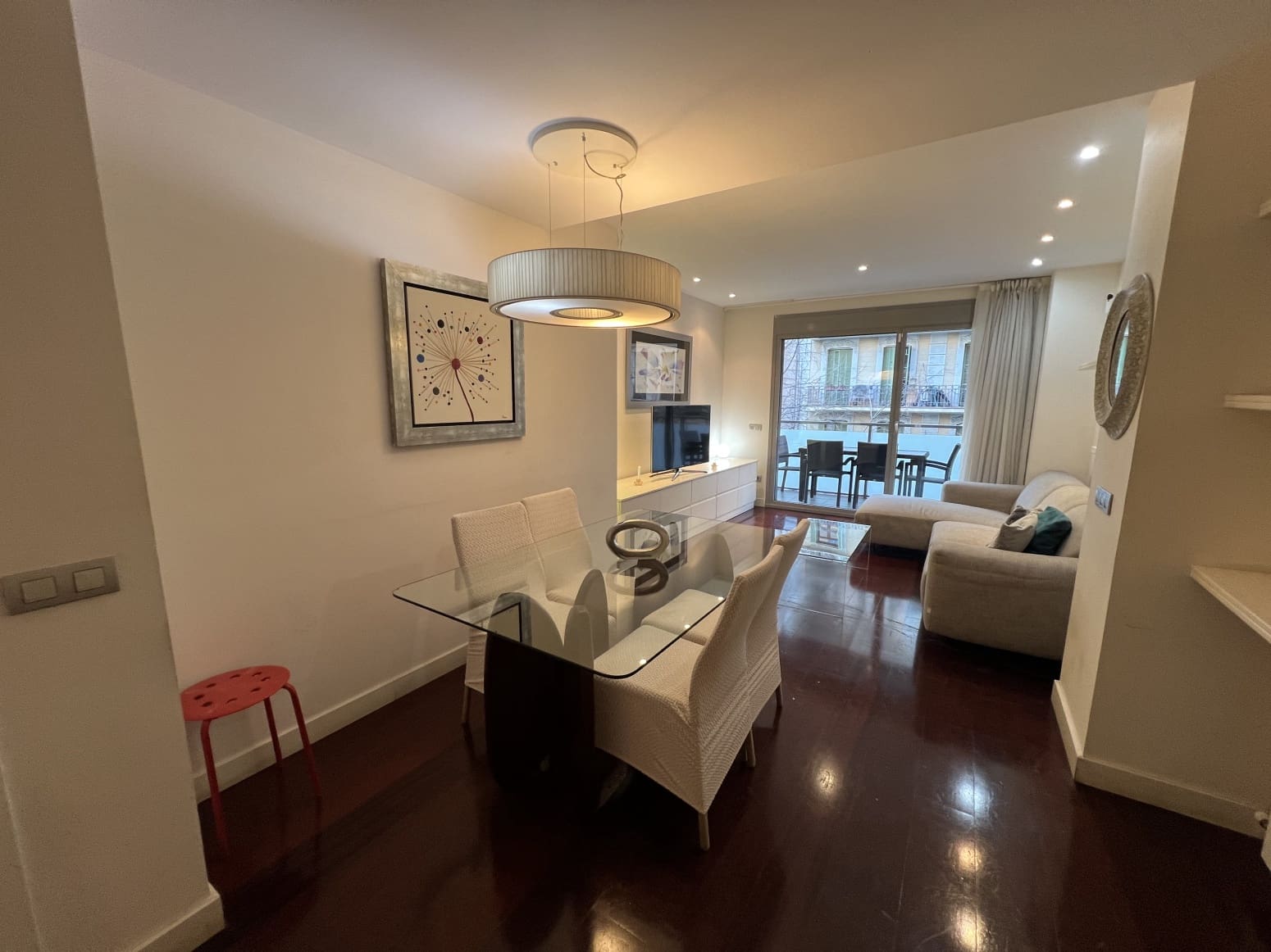 3 soveværelse Lejlighed til salg i Barcelona by - € 990.000 (Ref: 8782300)