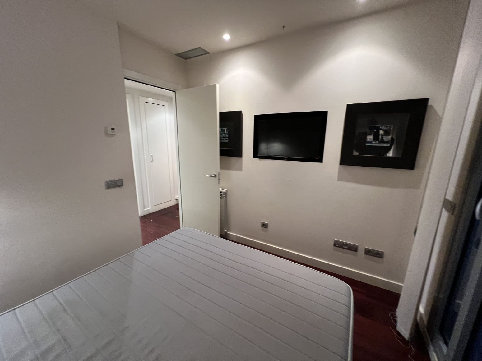 3 soveværelse Lejlighed til salg i Barcelona by - € 990.000 (Ref: 8782300)