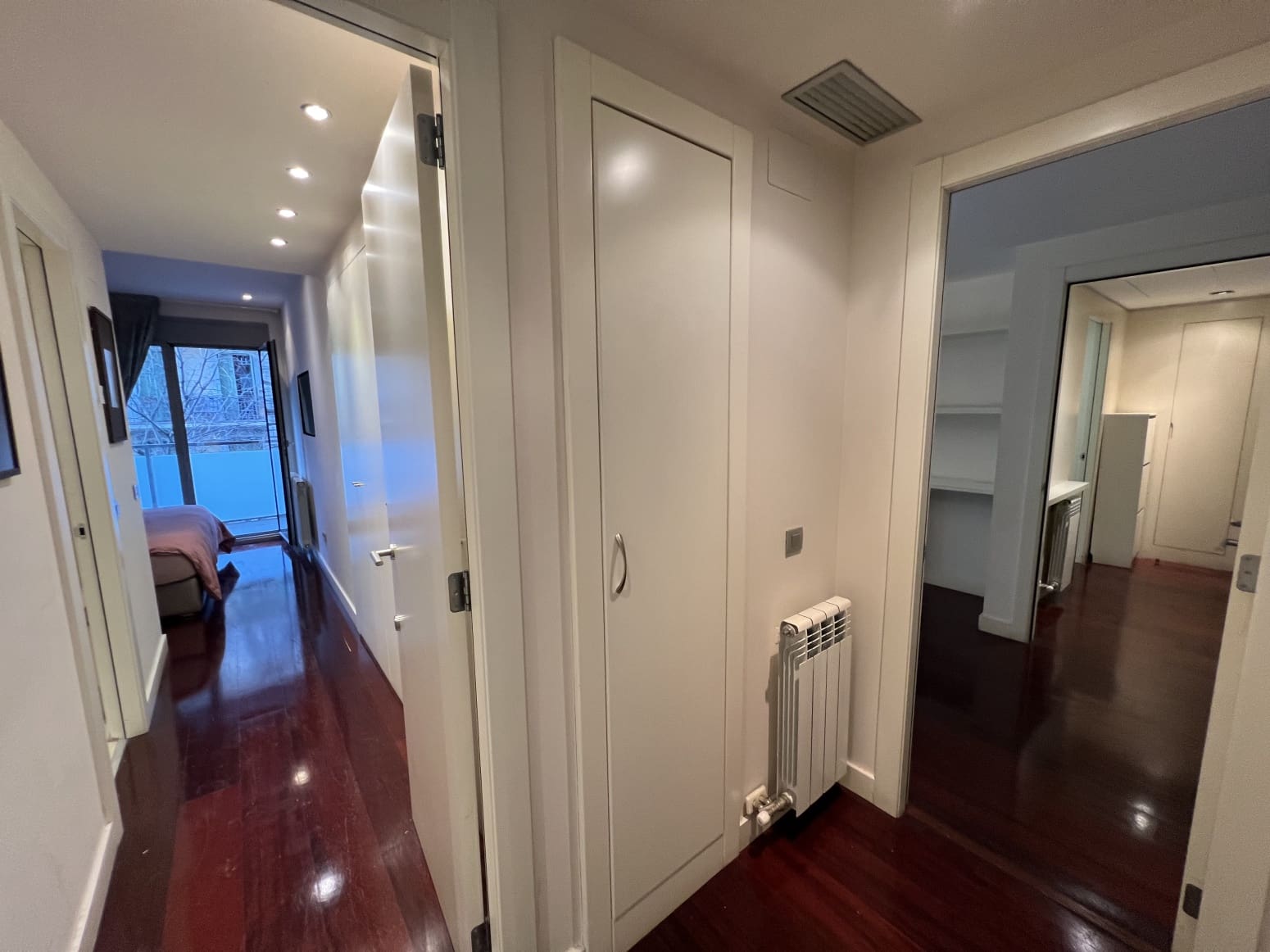 3 soveværelse Lejlighed til salg i Barcelona by - € 990.000 (Ref: 8782300)