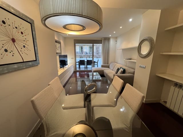 3 soveværelse Lejlighed til salg i La Nova Esquerra de L'Eixample, Barcelona by - € 990.000 (Ref: 8782300)