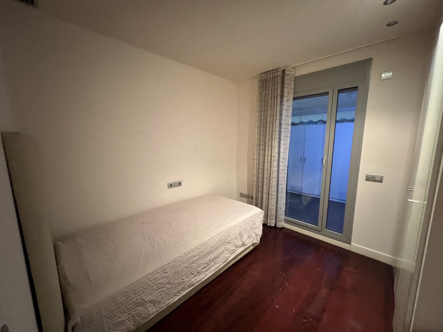 3 soveværelse Lejlighed til salg i Barcelona by - € 990.000 (Ref: 8782300)